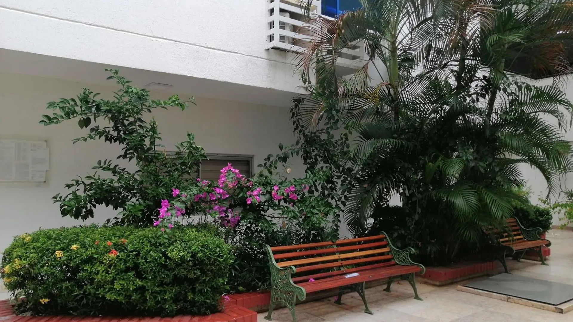 Piso 12 Cerca A La Playa, Piscina, Wifi, Ac Apartment Cartagena 0*,